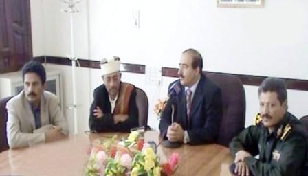 محافظ صعدة في اللقاء الموسع أمس